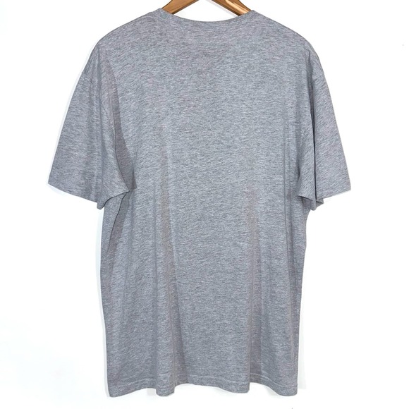 SOLD 💕Mitchell & Ness Philadelphia 76ers NBA Short Sleeve T-Shirt - Picture 5 of 7